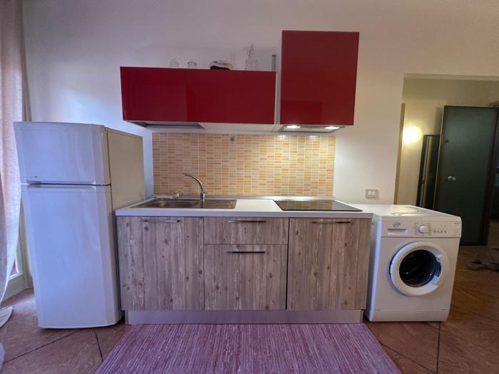 Molinette Studio Apartment, Wi-Fi & Comfort, Metro Carducci