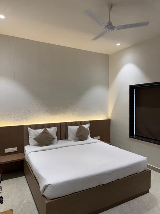 Hotel Ashoka Inn