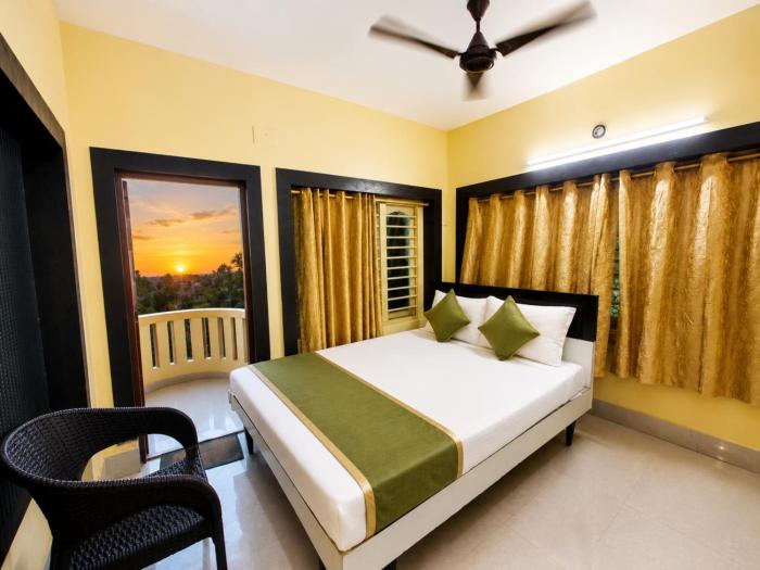 Beach Side Hotel Moon Chakra Tirtha Road Premium Stay Near Niladari Beach with AC Rooms, Free Wi-Fi, Parking, Family-Friendly Accommodation & Modern Guest Facilities