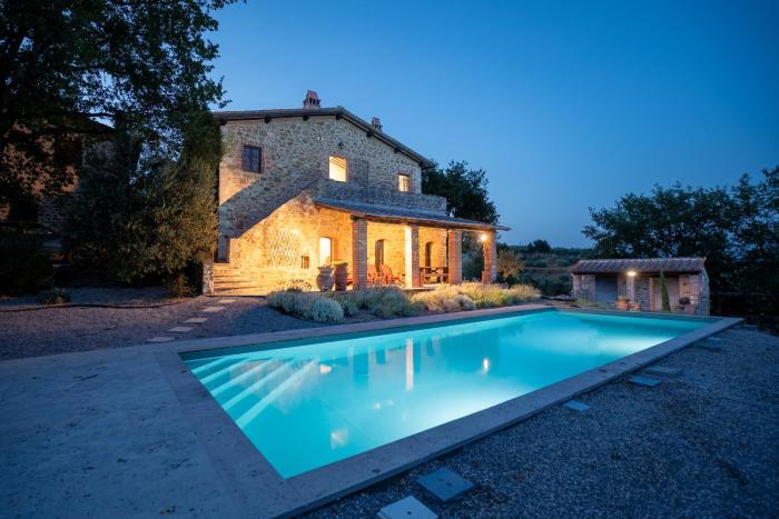 Villa Nilla - Enchanting Villa on the Hills