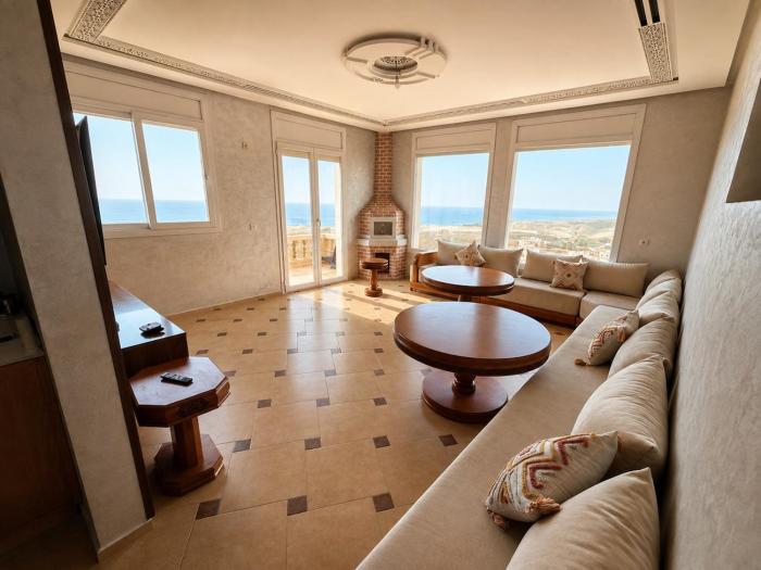 Villa avec vue panoramique sur la mer