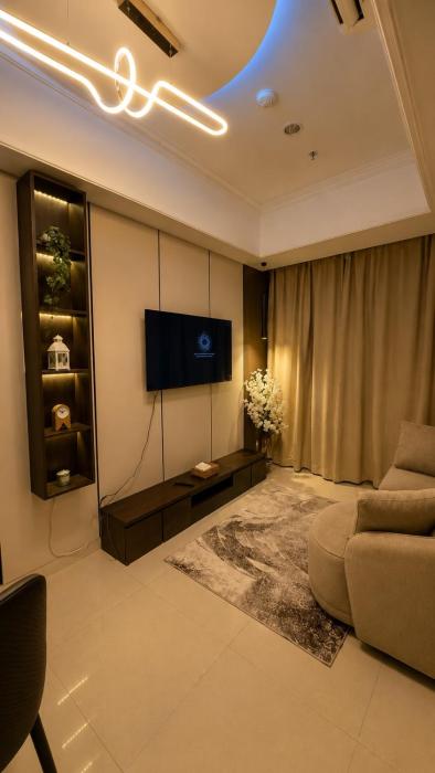 Luxury 1bd apartment in Taman anggrek