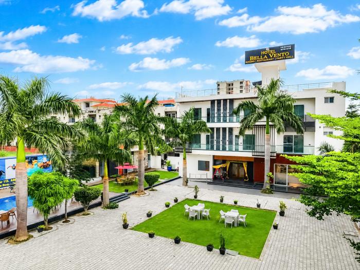 Hotel Bella Vento Luxury Stay Near CGC Landran Mohali Chandigarh
