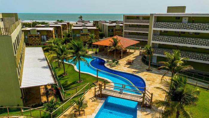 Apto em Resort com Acesso a Praia do Coqueiro