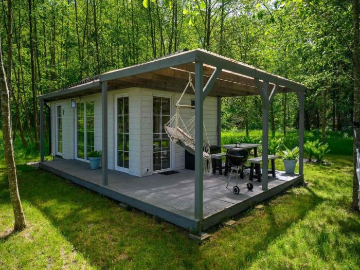 Comfortable holiday home no 3B with a fireplace
