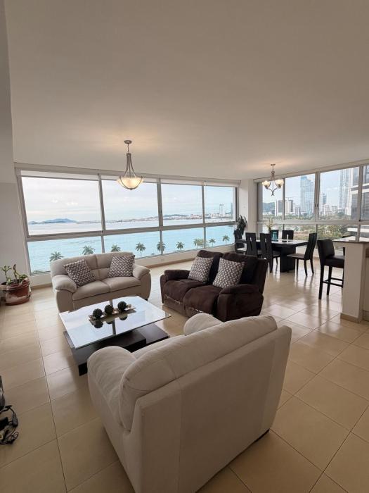 Todo Panamá a tu alcance con piscina y vista 360