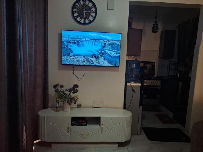 Palm & Breeze Apartment, VOK