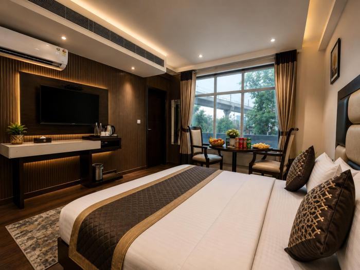 Hotel Aura IP Grand By Qotel Karkardooma Metro Station New Delhi