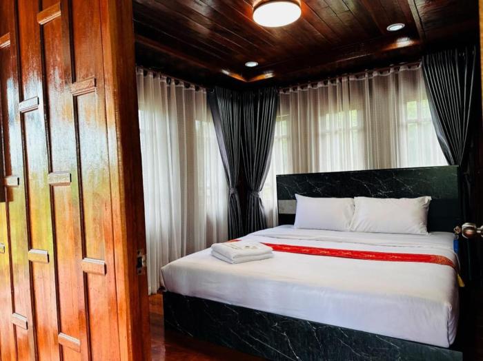 เรือนเฮาส์รีสอร์ท Ruen house resort