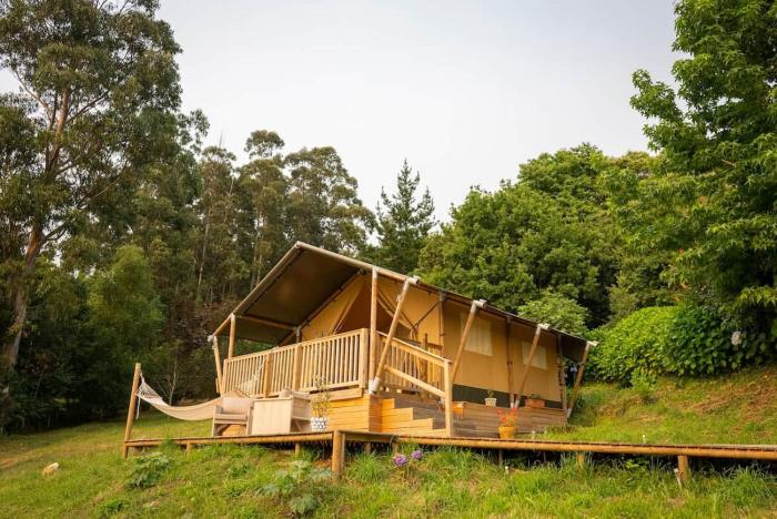 A Tenda by Naterra-Between Ocean and Mountains