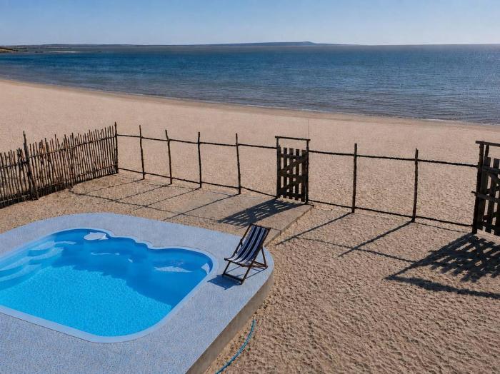 Villa avec piscine privée sur la plage situé sur la presquile de majunga