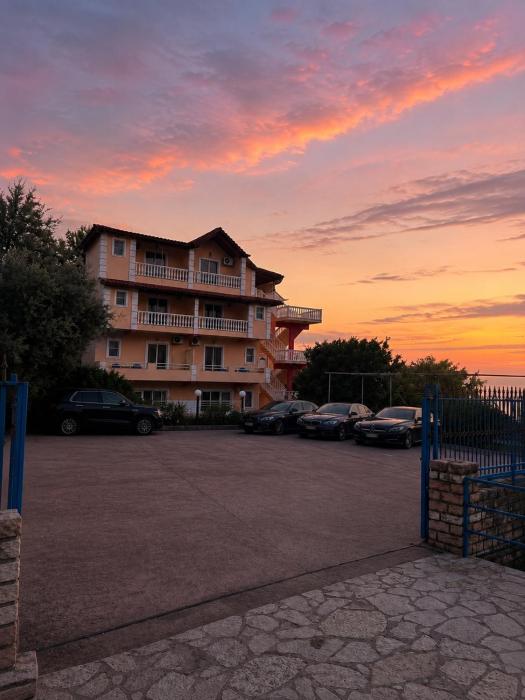 Matis Guesthouse