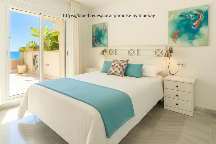 Coral Paradise Apartment with Swimming Pool