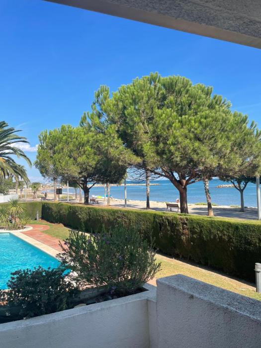Apartamentos la Dorada