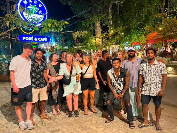 Funky Monkey Surfhostel Hiriketiya