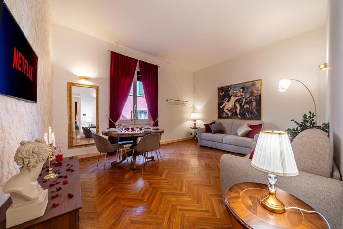 1 minute from Piazza Maggiore Romance & art