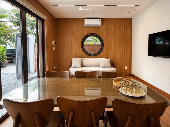 Sunny Yard House, 2-Bedroom Home in Da Nang