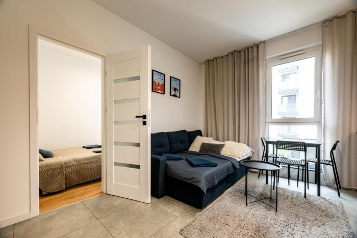 Work and Rest Apartment by Fengshui4u, przy Piotrkowskiej, coworking, siłownia, nowy budynek