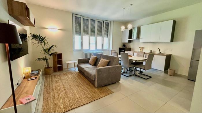 Rovelli 61 apartment 3 Como