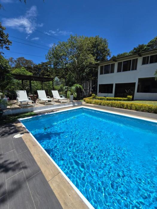 Your Oasis with Private Pool near Antigua