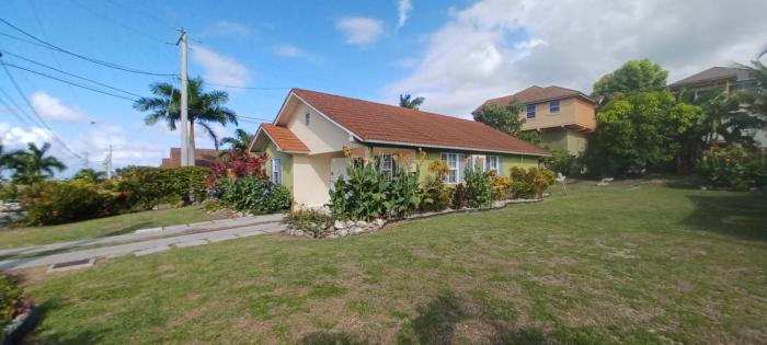 Palm Breeze Cottage