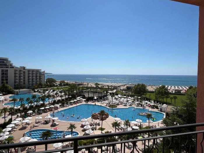 Luxury Seaview Apartment 50m sea