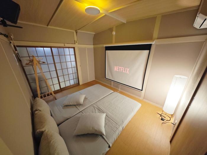 Yohaku stay Near Osaka Castle Direct to Airport Kyoto Nara Kobe USJ