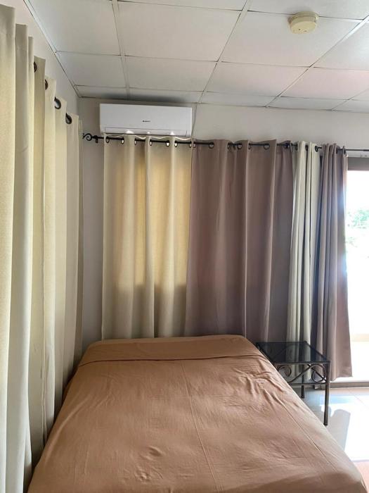 Apartamento con balcón cerca del Parque Porras