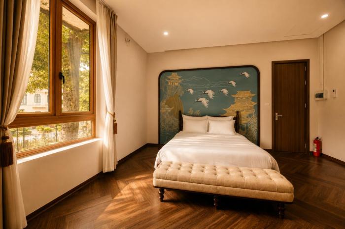 Hidden Homestay Charming 4BR French Villa in Trang Thi Str Central Hanoi