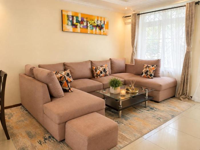 Dreamy Deluxe Rooftop Home, Milimani Nakuru