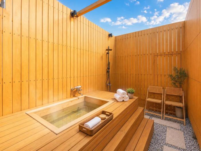 Private Rooftop Bath Japanese House Namba 4 min