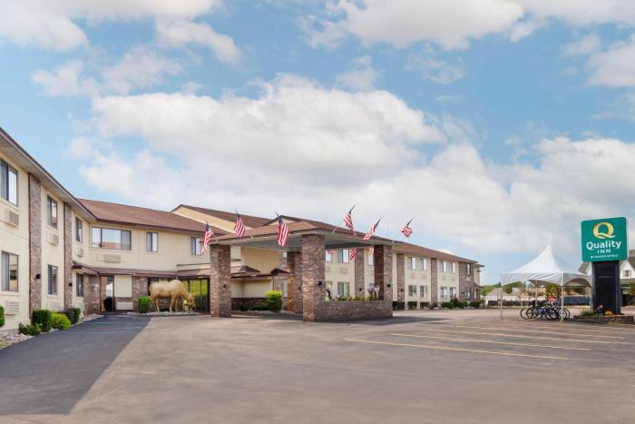 Quality Inn Saint Ignace I-75