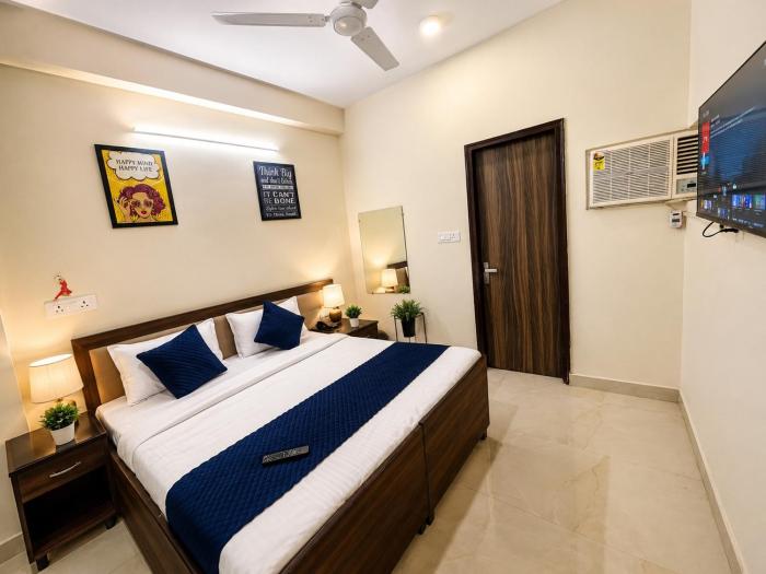 Hotel Anmol Height - Saket Metro