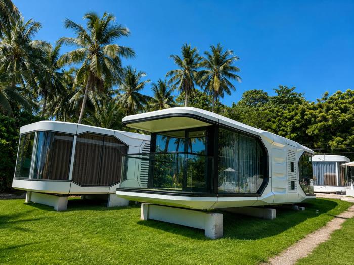 Alien Beach Club Orbital Capsule