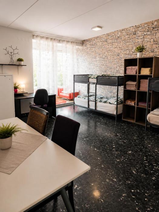 Bellona Apartments