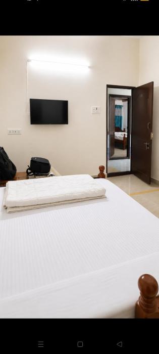 SLN ROoMS