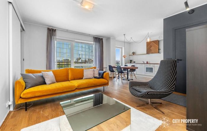 Cozy 1BR Apartm near Kadriorg with Balcony and Parking