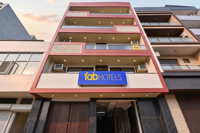 FabHotel Snereya
