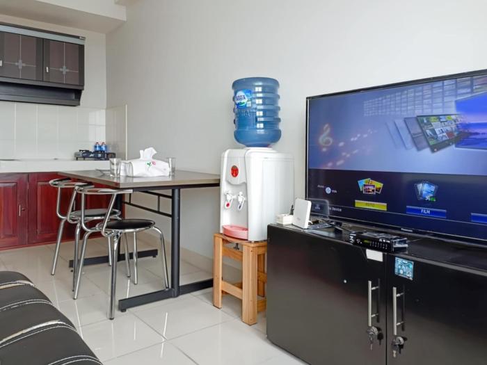 COZY 2BR Pinewood Apt Jatinagor