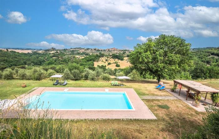 2 Bedroom Cozy Apartment In Castelmuzio