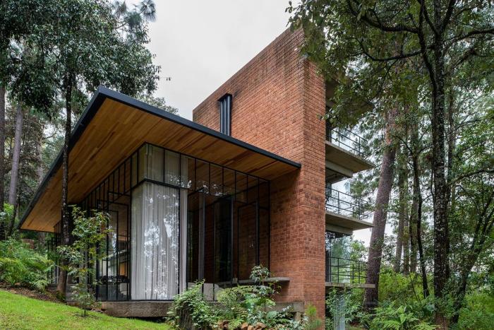 Casa entre los árboles con jacuzzi en Cerro Gordo