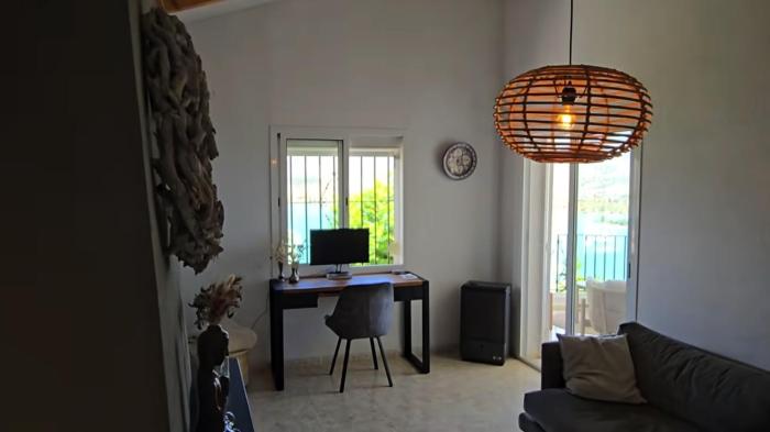 Golden Sun Paradise Villa