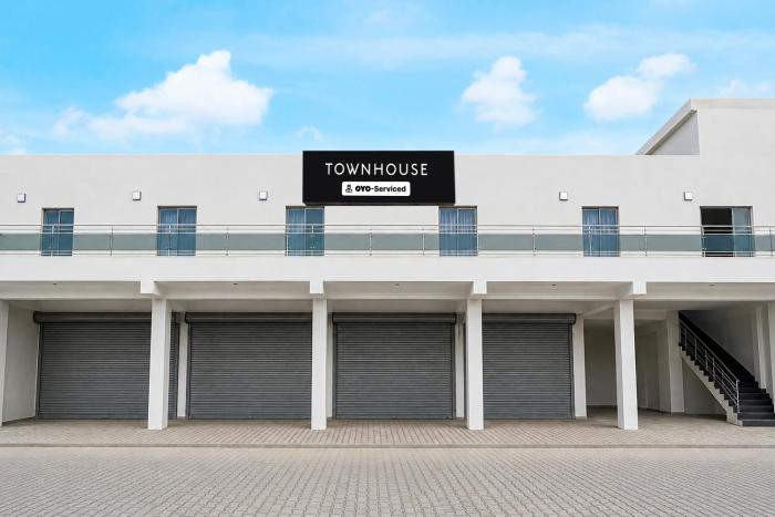 Townhouse Patiala Railway Station