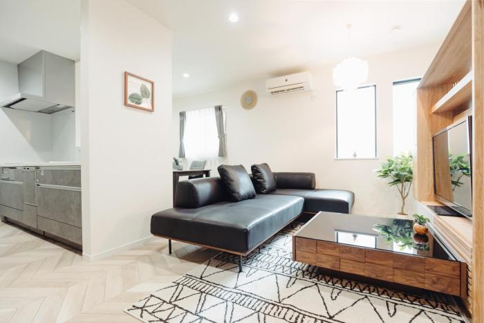 New! Direct to Shinsaibashi & Umeda! Uemachi 大阪城公園徒歩 中央区の一棟貸切 最大11名