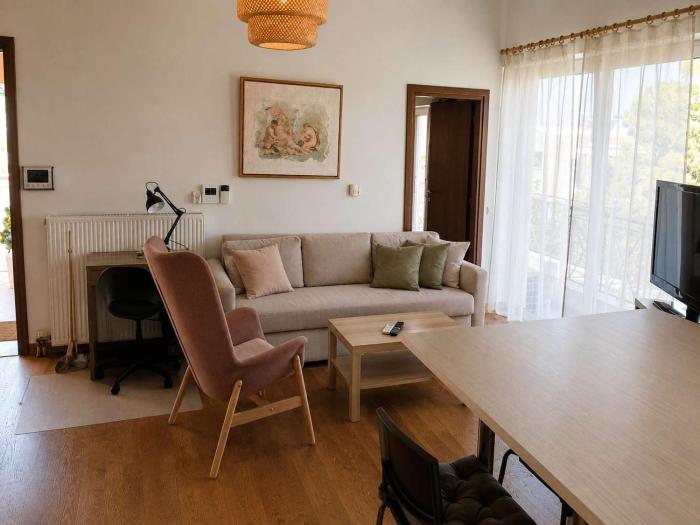 Pavlos Loft - Garden Views & Terrace in Leontari