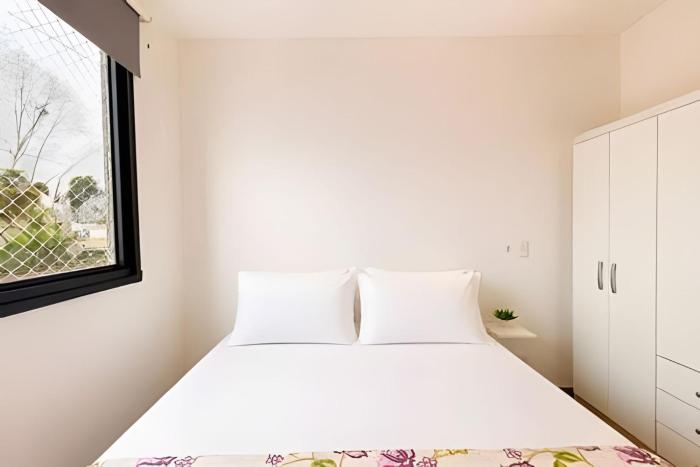 Aconchego retrô em SP | 2 quartos + home office