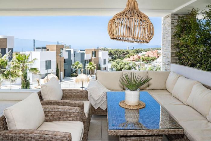 Cah - Large Terrace, Indoor Pool And Gym