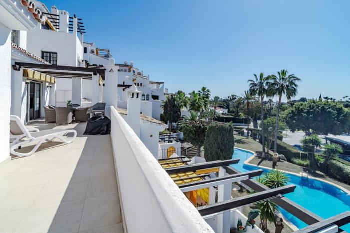 Ab4 - Lovely Holiday Home Walking Distance, Beach