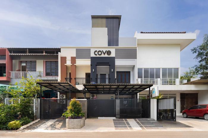 Cove Stariez Auria