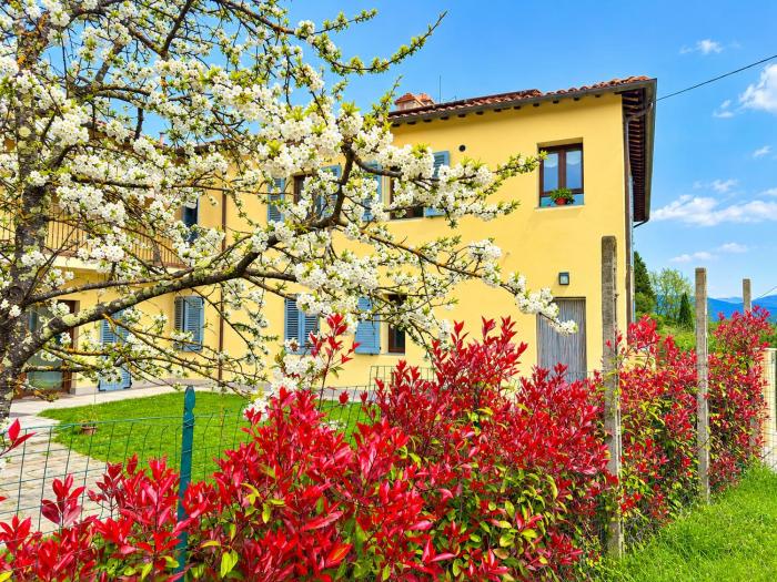 Casa Panorama on Top of the Hill in Tuscany